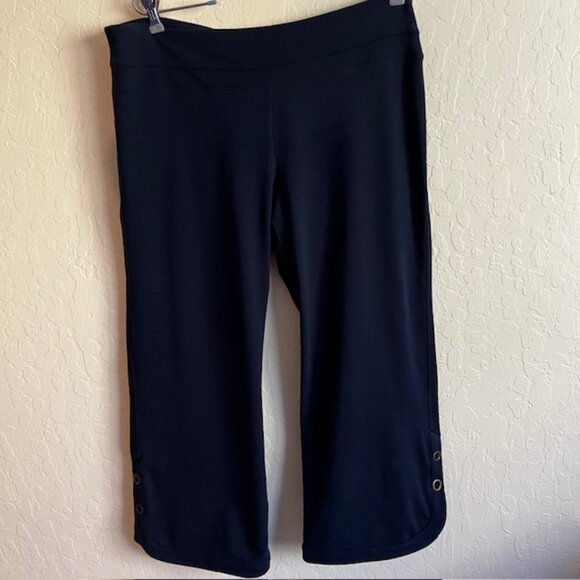 CAbi zippered hoodie/pants, Navy, Sz M, capri/ankle length pants, brass snaps - Picture 5 of 14